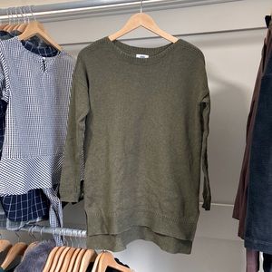 🛑SOLD-Old Navy • Olive green sweater